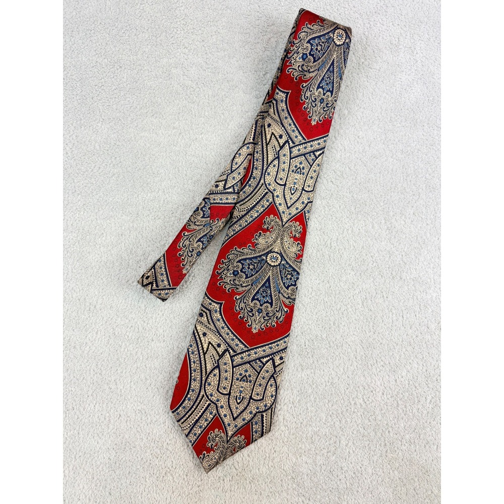 Oscar de la Renta Couture Mens Red Navy Blue Paisley Silk Necktie Designer Tie